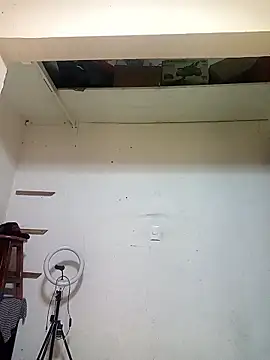 Snapshot of LuisMex1998 chatting on 16, 1, 2026 LuisMex1998 online show from 16, 1, 2026