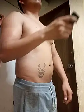 Snapshot of LuisMex1998 chatting on 3, 3, 2026 LuisMex1998 online show from 3, 3, 2026