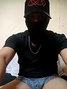 Snapshot of LuisMex1998 chatting on 27, 3, 2026 LuisMex1998 online show from 27, 3, 2026