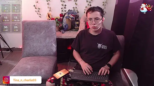 Snapshot of Tina_4_Charlie chatting on 8, 1, 2026 Tina 4 Charlie online show from 8, 1, 2026