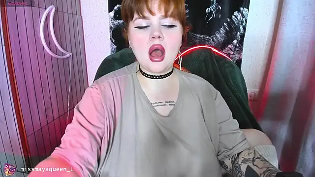 Snapshot of missmayaqueen chatting on 11, 5, 2026 missmayaqueen online show from 11, 5, 2026