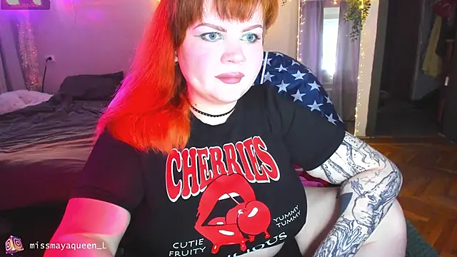 Snapshot of missmayaqueen chatting on 12, 6, 2026 missmayaqueen online show from 12, 6, 2026