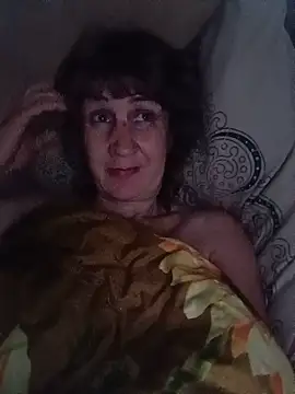 Laura Kiss online show from 1, 6, 2026