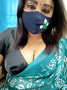 Queenflowerr online show from 30, 4, 2026