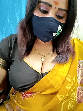 Queenflowerr online show from 9, 5, 2026