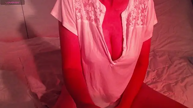 sweetchani666 online show from 12, 10, 2025