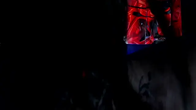 KaramStone online show from 4, 11, 2025