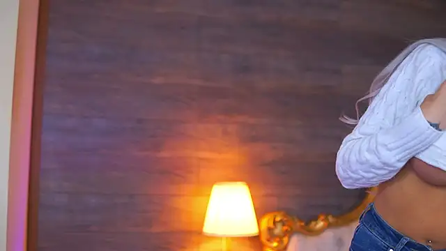 Juicy Jessye online show from 22, 3, 2026