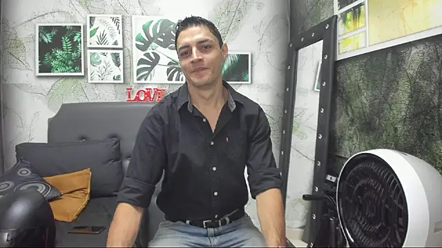 Frank Millers online show from 16, 9, 2025