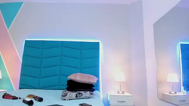 Snapshot of Luciana_brown_ chatting on 6, 2, 2025 Luciana brown  online show from 6, 2, 2025