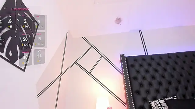 Snapshot of Luciana_brown_ chatting on 5, 3, 2025 Luciana brown  online show from 5, 3, 2025