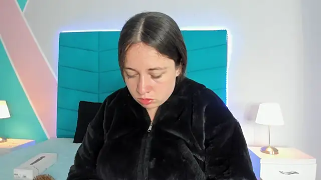 Snapshot of Luciana_brown_ chatting on 21, 3, 2025 Luciana brown  online show from 21, 3, 2025