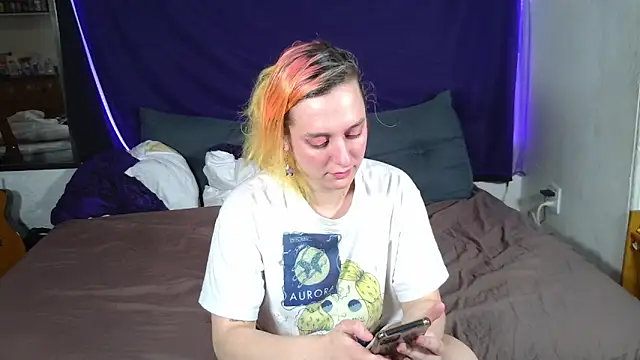 Evelan420 online show from 13, 10, 2025