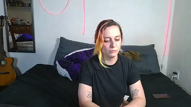 Evelan420 online show from 17, 10, 2025