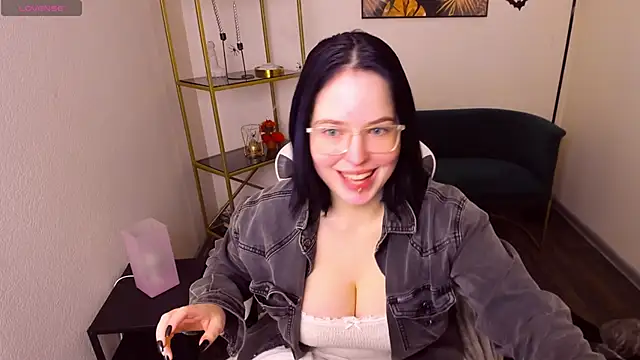 Manic pixie  online show from 22, 10, 2025