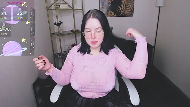 Manic pixie  online show from 4, 12, 2025