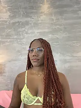 Alaia Colins online show from 17, 7, 2026