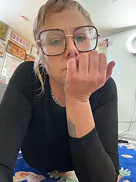 I am babydoll online show from 29, 4, 2026