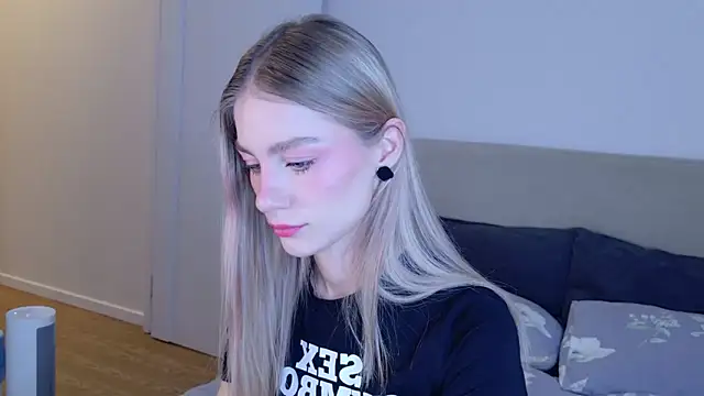 GabriellaOlsen online show from 22, 11, 2025
