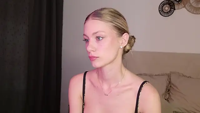 GabriellaOlsen online show from 3, 5, 2026