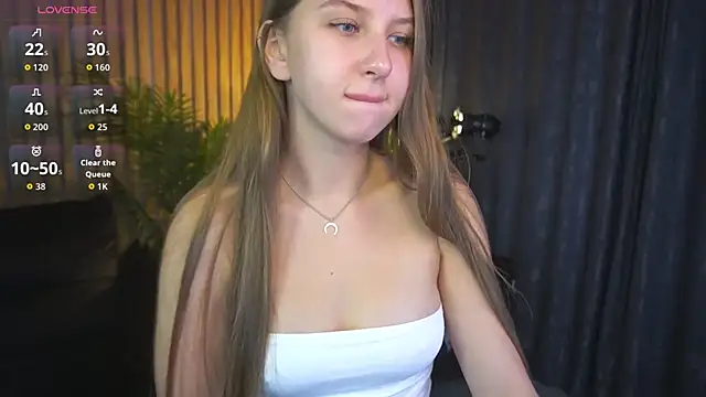 AureliaBliss  online show from 1, 10, 2025