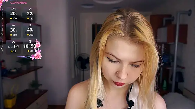 LynetHakes online show from 17, 9, 2025