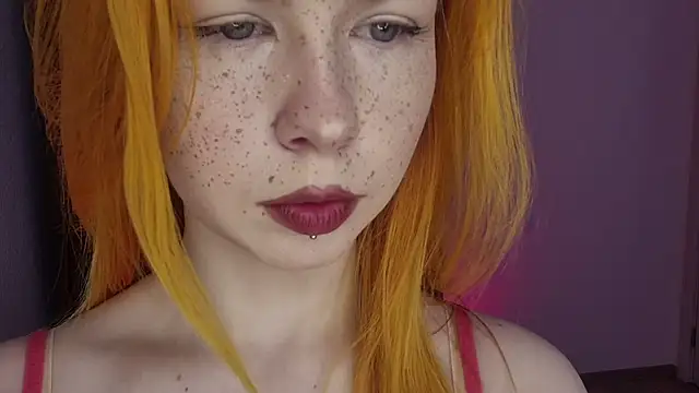 Snapshot of LynetHakes chatting on 1, 7, 2026 LynetHakes online show from 1, 7, 2026