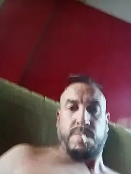 Snapshot of wapo100x100 chatting on 7, 10, 2025 wapo100x100 online show from 7, 10, 2025