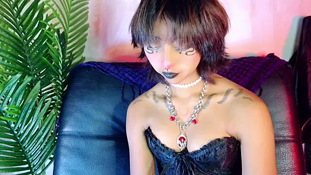 Snapshot of verhona_vlad chatting on 24, 1, 2025 verhona vlad online show from 24, 1, 2025