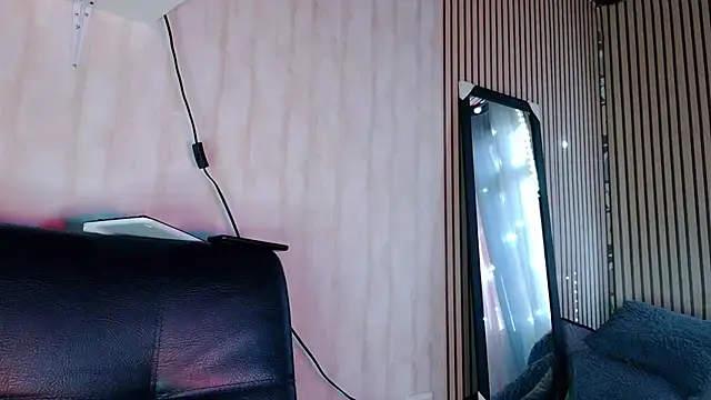 Snapshot of verhona_vlad chatting on 5, 2, 2025 verhona vlad online show from 5, 2, 2025