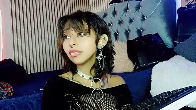 Snapshot of verhona_vlad chatting on 8, 3, 2025 verhona vlad online show from 8, 3, 2025