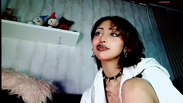 Snapshot of verhona_vlad chatting on 17, 3, 2025 verhona vlad online show from 17, 3, 2025