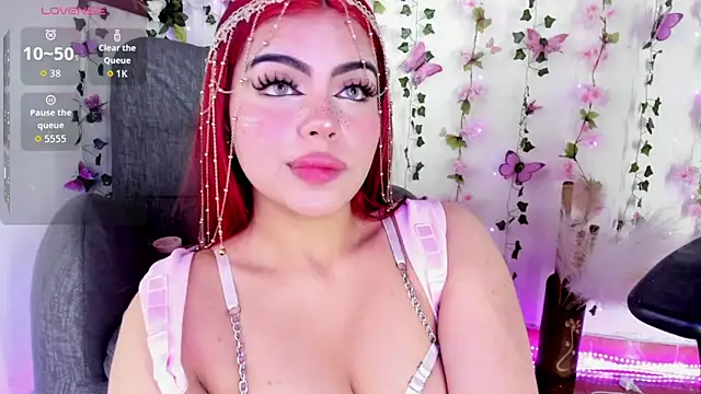 saray  jones online show from 28, 4, 2026