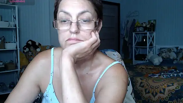 Soffya Soy online show from 27, 7, 2026