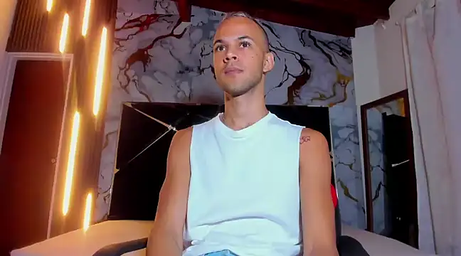 Jeremmy Love online show from 7, 3, 2025