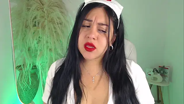 Snapshot of Sofi_BBW chatting on 28, 11, 2025 Sofi BBW online show from 28, 11, 2025