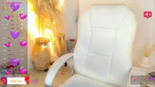 Snapshot of Sofi_BBW chatting on 17, 2, 2026 Sofi BBW online show from 17, 2, 2026