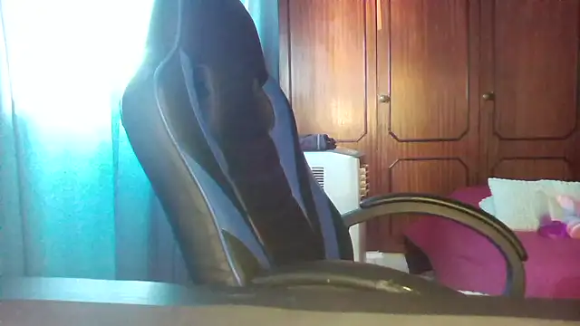 Snapshot of bunnyfox420 chatting on 2, 10, 2025 bunnyfox420 online show from 2, 10, 2025