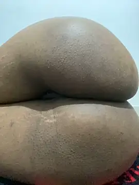 Charlotte bronxxx online show from 12, 3, 2025