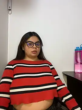 brisa-wright online show from 30, 1, 2025