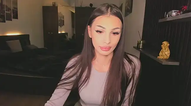 Snapshot of HelenShawn chatting on 24, 1, 2025 HelenShawn online show from 24, 1, 2025