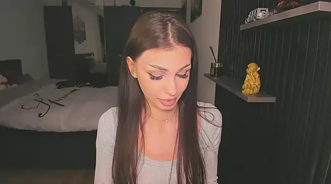 Snapshot of HelenShawn chatting on 30, 1, 2025 HelenShawn online show from 30, 1, 2025