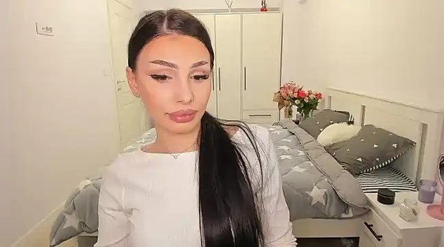 Snapshot of HelenShawn chatting on 9, 3, 2025 HelenShawn online show from 9, 3, 2025