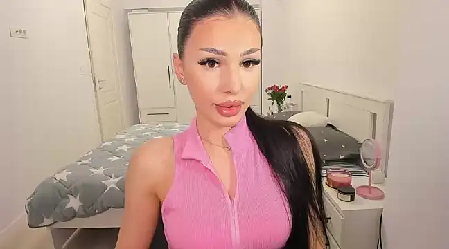 Snapshot of HelenShawn chatting on 20, 3, 2025 HelenShawn online show from 20, 3, 2025