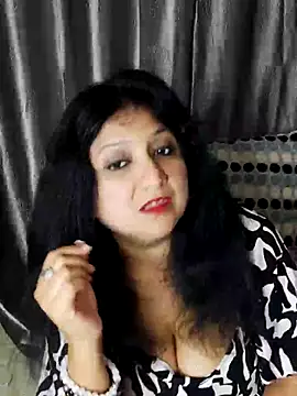 horny lizia online show from 31, 7, 2026
