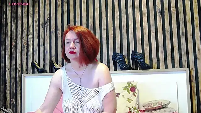 Alis Lovi online show from 5, 5, 2026