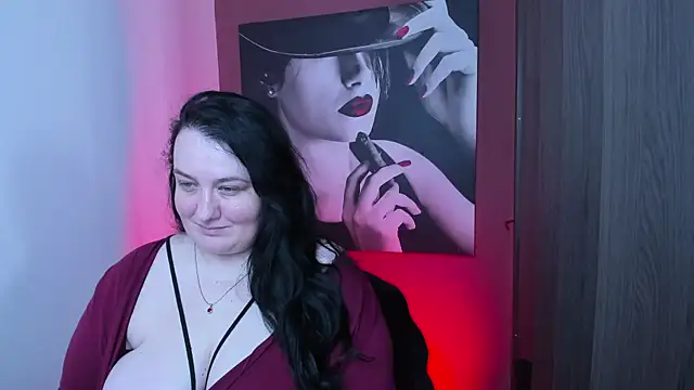 QueenOfHaze online show from 28, 9, 2025