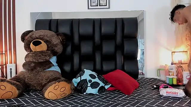 Snapshot of Amberr1 chatting on 28, 1, 2025 Amberr1 online show from 28, 1, 2025