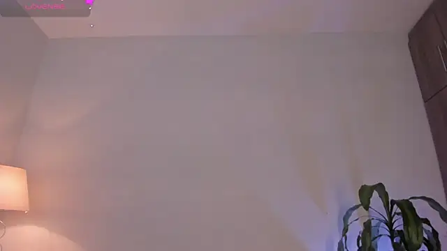Hannah Jonhson online show from 21, 7, 2026