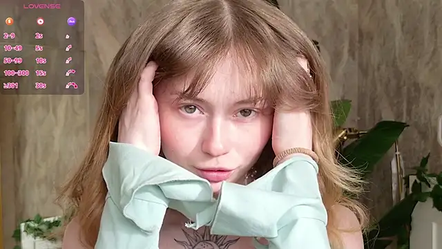 Snapshot of Yo_Pixxie chatting on 20, 10, 2025 Yo Pixxie online show from 20, 10, 2025